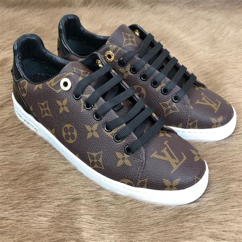 louis vuitton scarpe costi|louis vuitton sneakers.